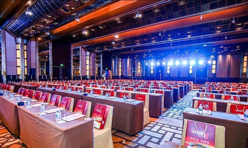 婚庆公司 中式婚礼 汉式婚礼 新娘跟妆婚礼司仪摄像跟拍一条龙